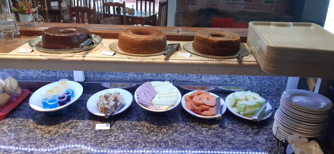 Bento Palace Hotel อัสซิส ภายนอก รูปภาพ