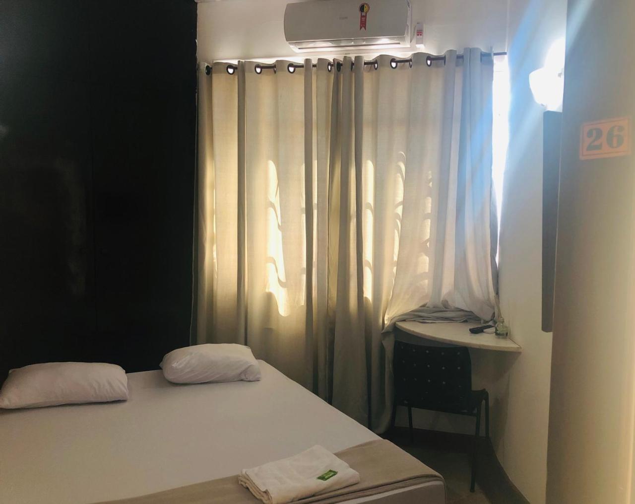 Bento Palace Hotel อัสซิส ภายนอก รูปภาพ
