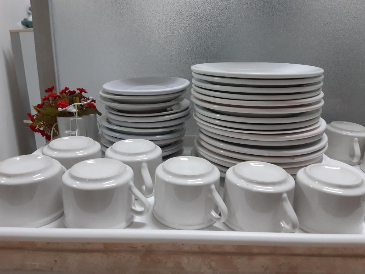 Bento Palace Hotel อัสซิส ภายนอก รูปภาพ